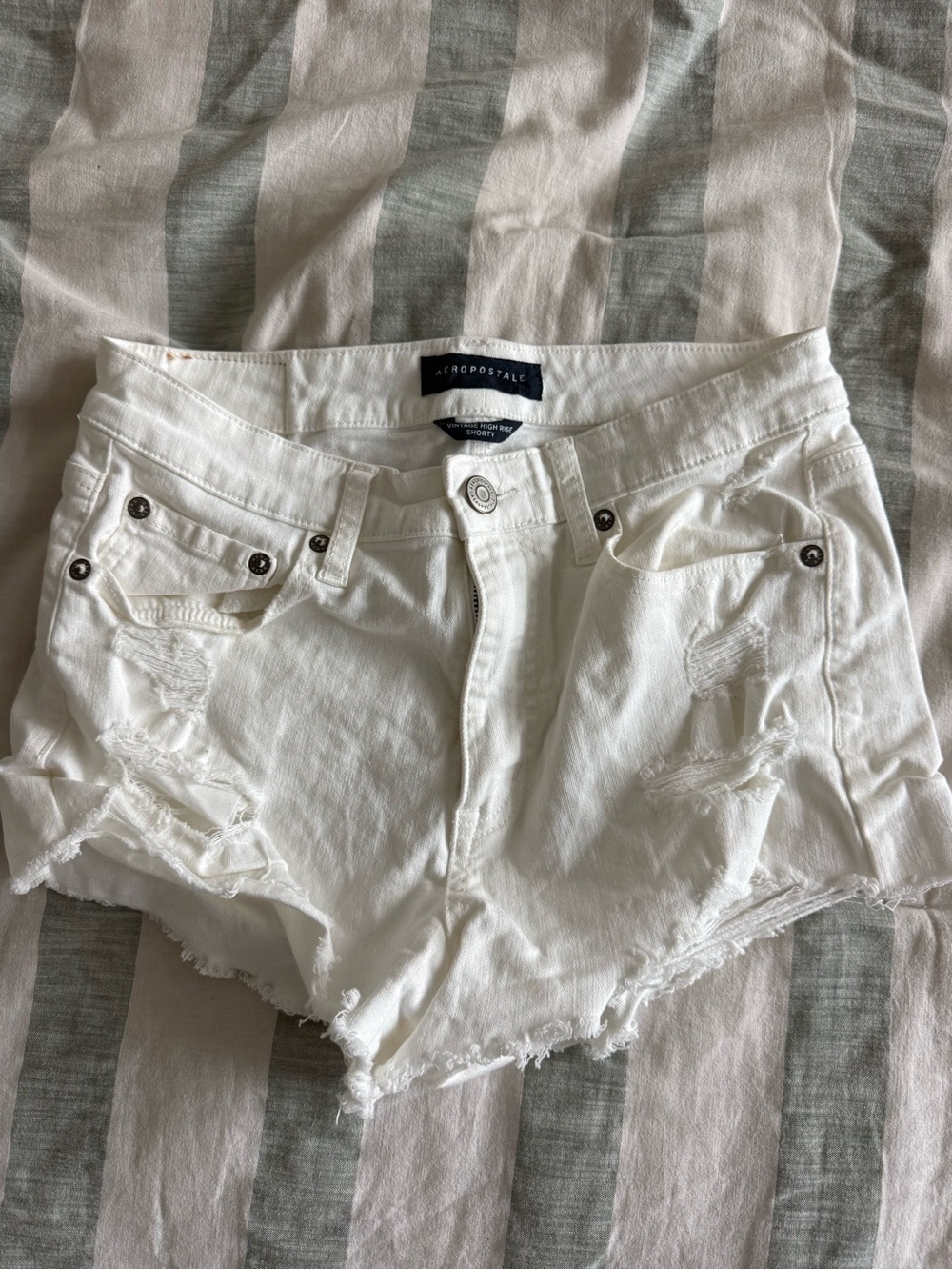 Aeropostale White Distressed Denim Cutoff Shorts